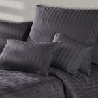 Mako Satin Damaststreifen Bettwäsche - Anthrazit - 135x200 + 80x80cm