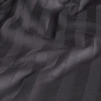 Mako Satin Kissenbezug Damast Streifen - Pure Label - Anthrazit - 80x80cm