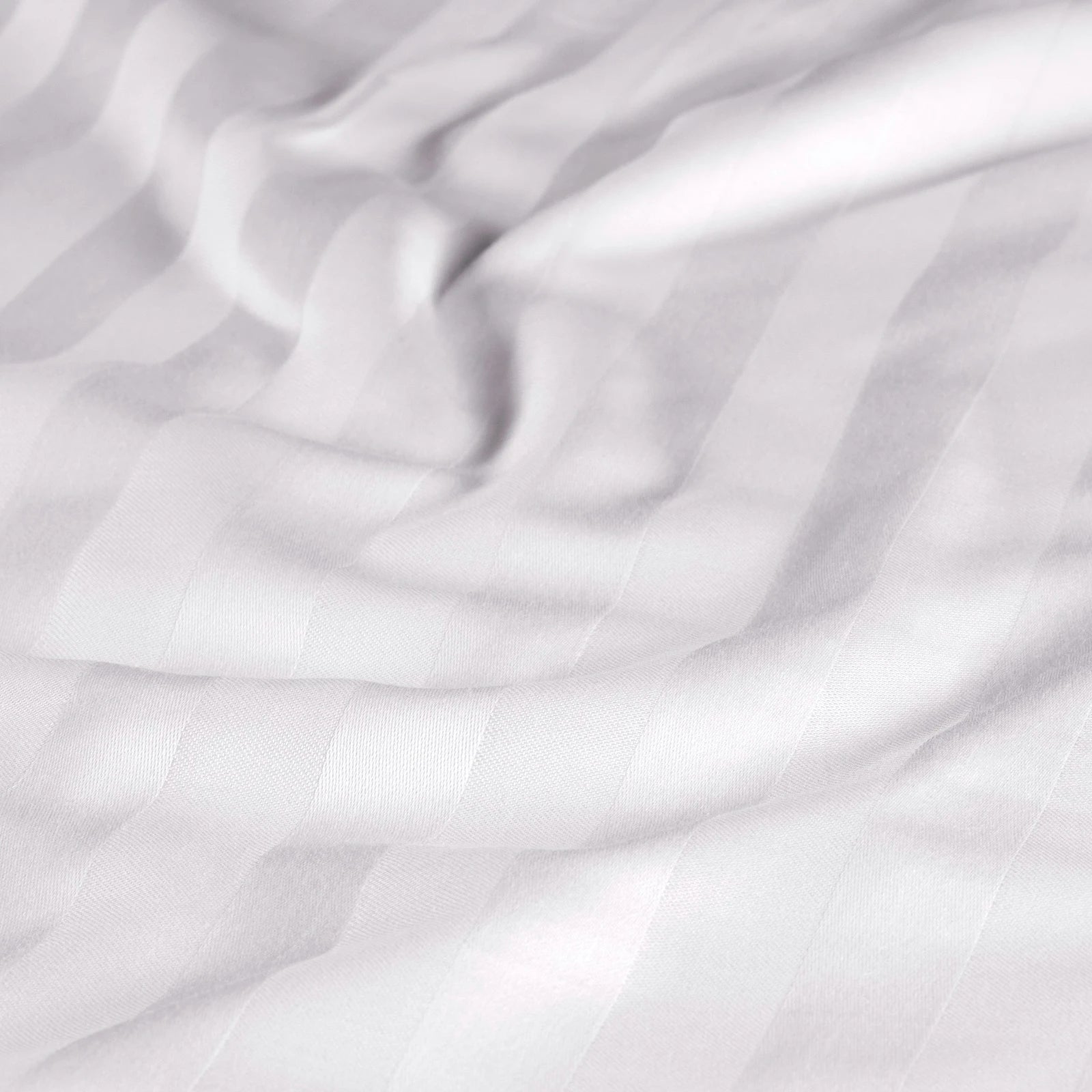 Mako Satin Damaststreifen Bettwäsche - Weiß - 135x200 + 40x80cm